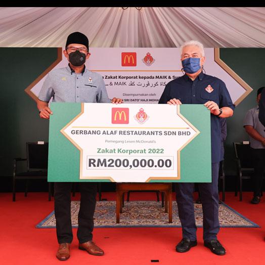 McDonald’s Malaysia Membayar Zakat Korporat RM200,000 kepada Majlis Agama Islam dan Adat Istiadat Melayu Kelantan (MAIK)