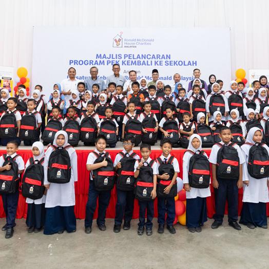 RMHC Malaysia Menyumbang 10,000 Pek Kembali ke Sekolah untuk Kanak-Kanak Di Seluruh Negara