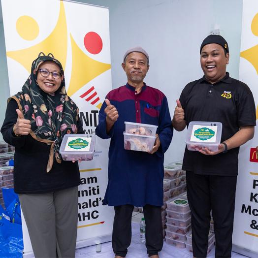 McDonald’s Malaysia Laksana Ibadah Korban, Komuniti Terima Rezeki Aidiladha